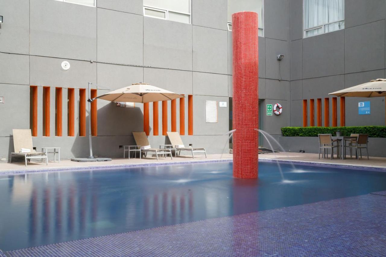 Real Inn Торреон Экстерьер фото
